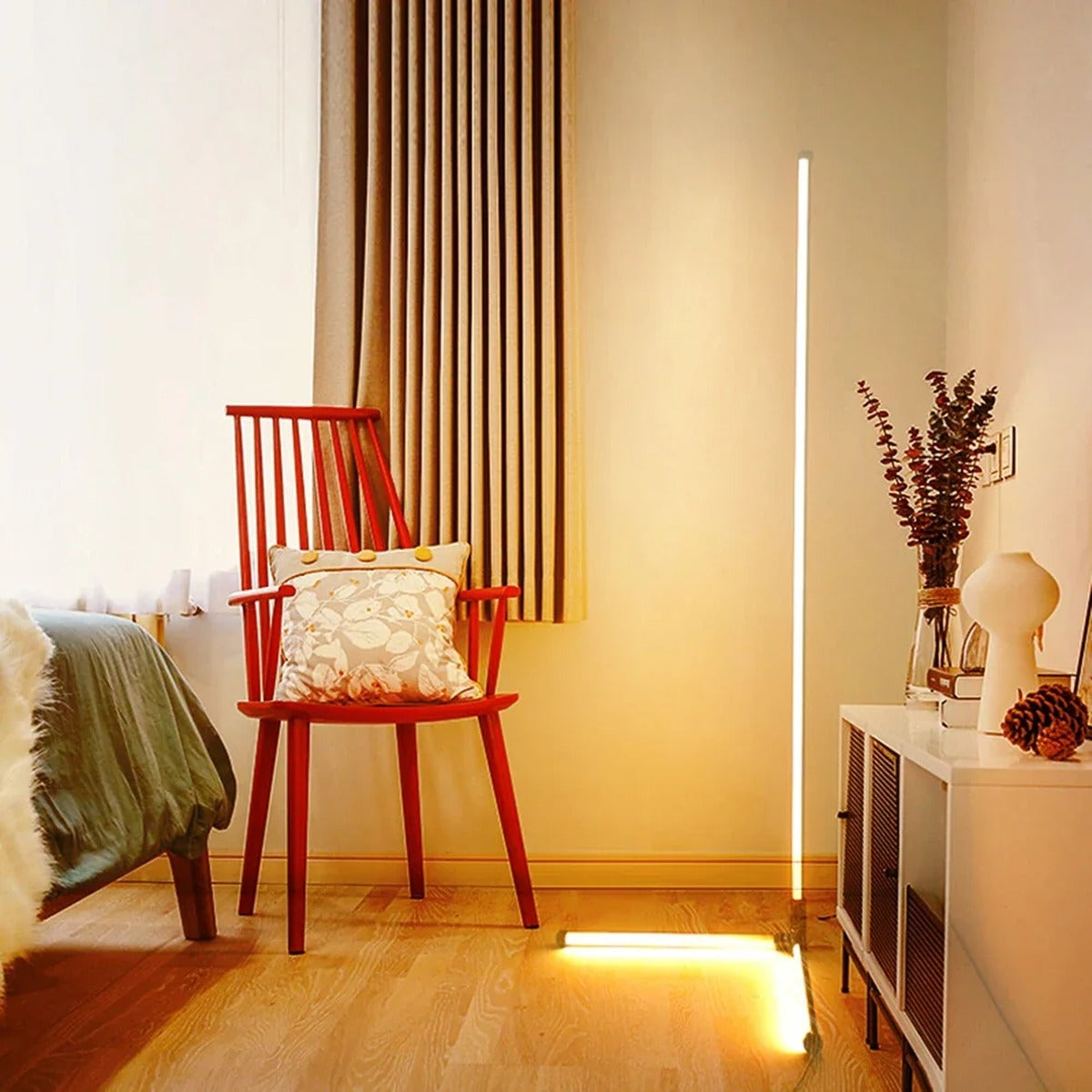 Understated Modern Floor Lamp Quieton – Hero Shot