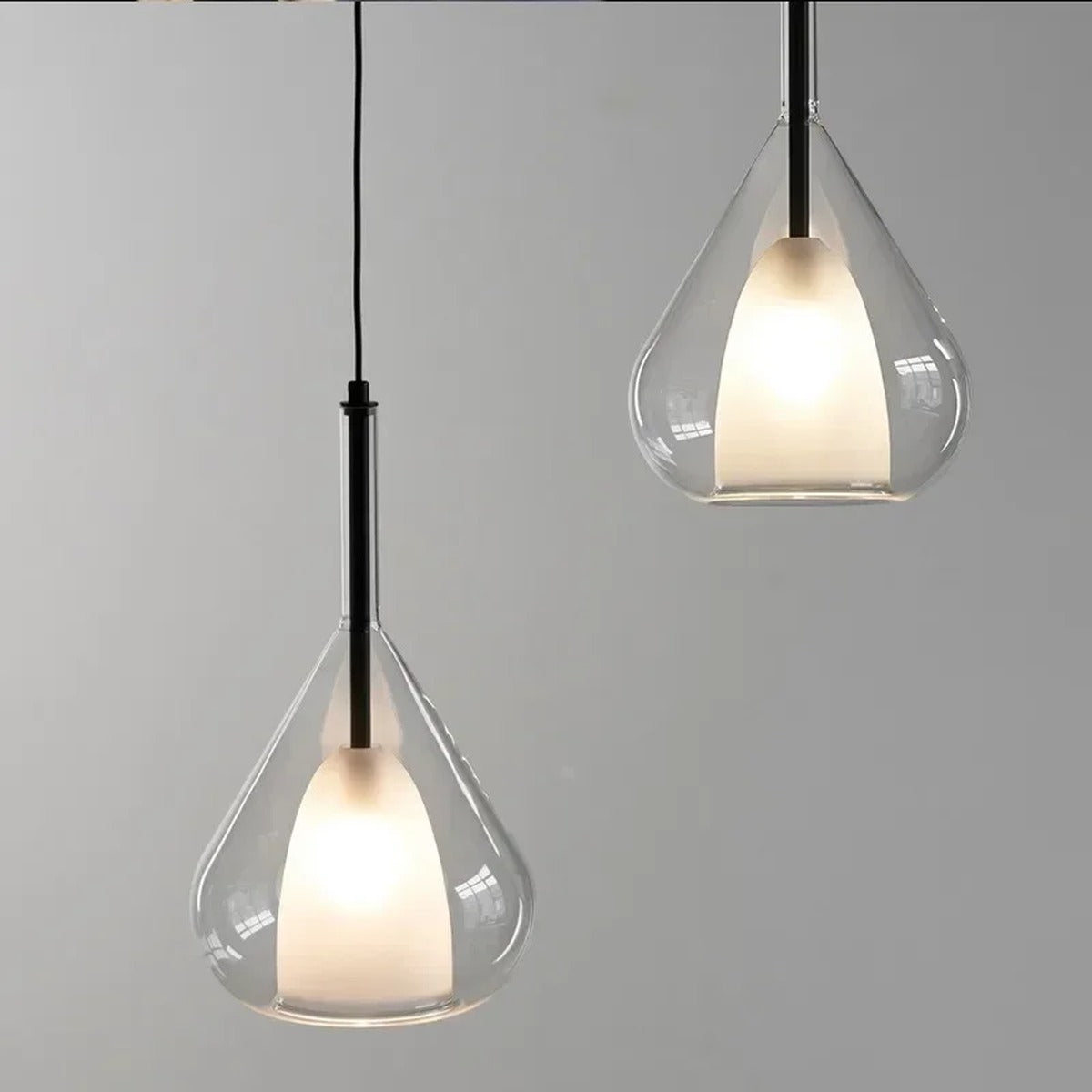 Pluvia Single Pendant – Clear Smoke, Detail