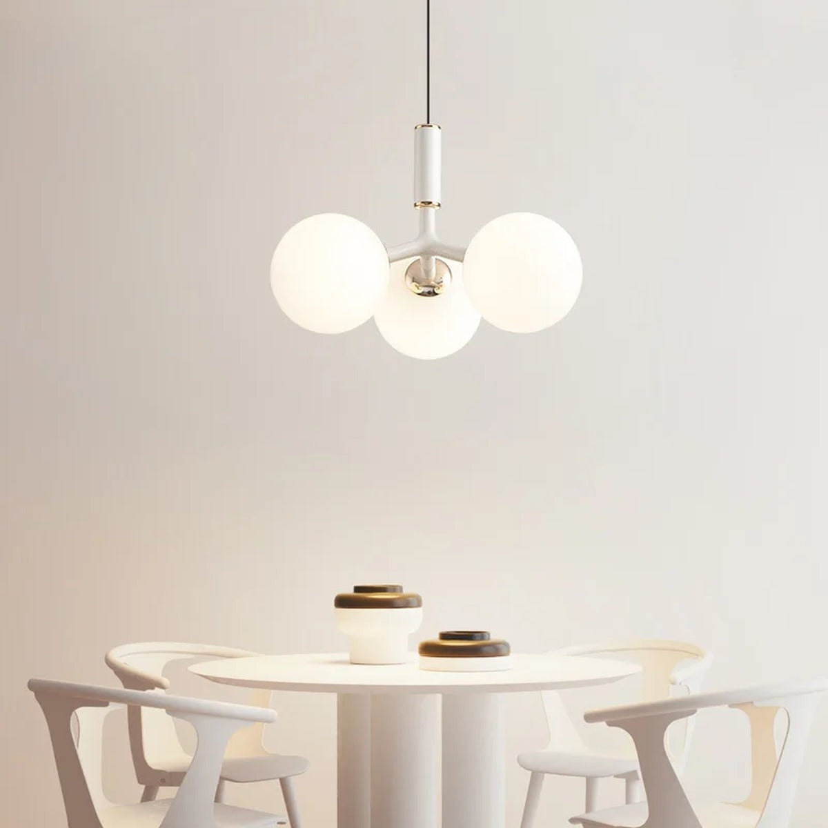 Sculptural Organic Pendant Light Contemira – Lifestyle View 4