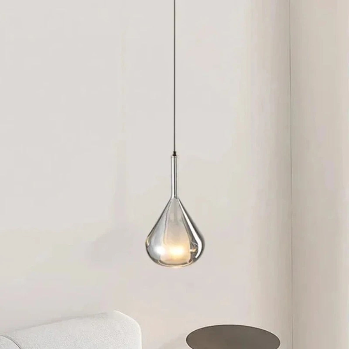 Sculptural Suspended Pendant Light Celestorn – Hero Shot