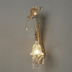 Serengeti giraffe wall sconce, gold finish, right-facing single — detail