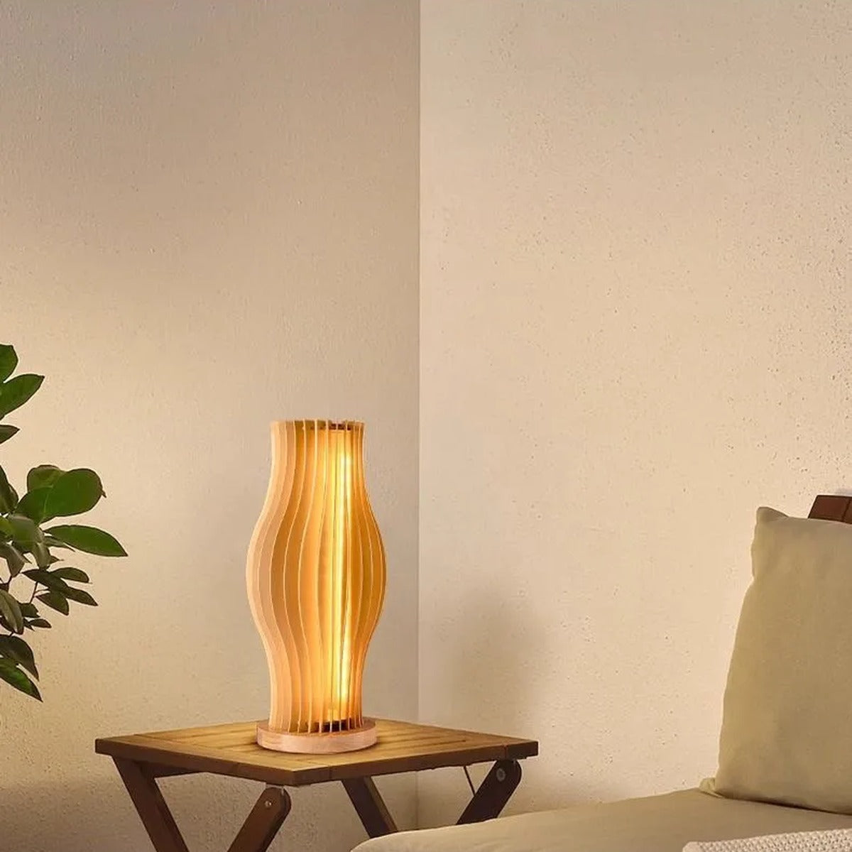 Wood Slat Organic Wave Desk Lamp – Luxareth – Lifestyle Corner View