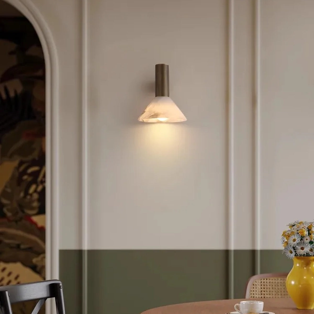 Alabaster Wall Sconce Yelora — view 1