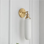 Minimalist Gold Wall Sconce Calveris – Lifestyle View 2