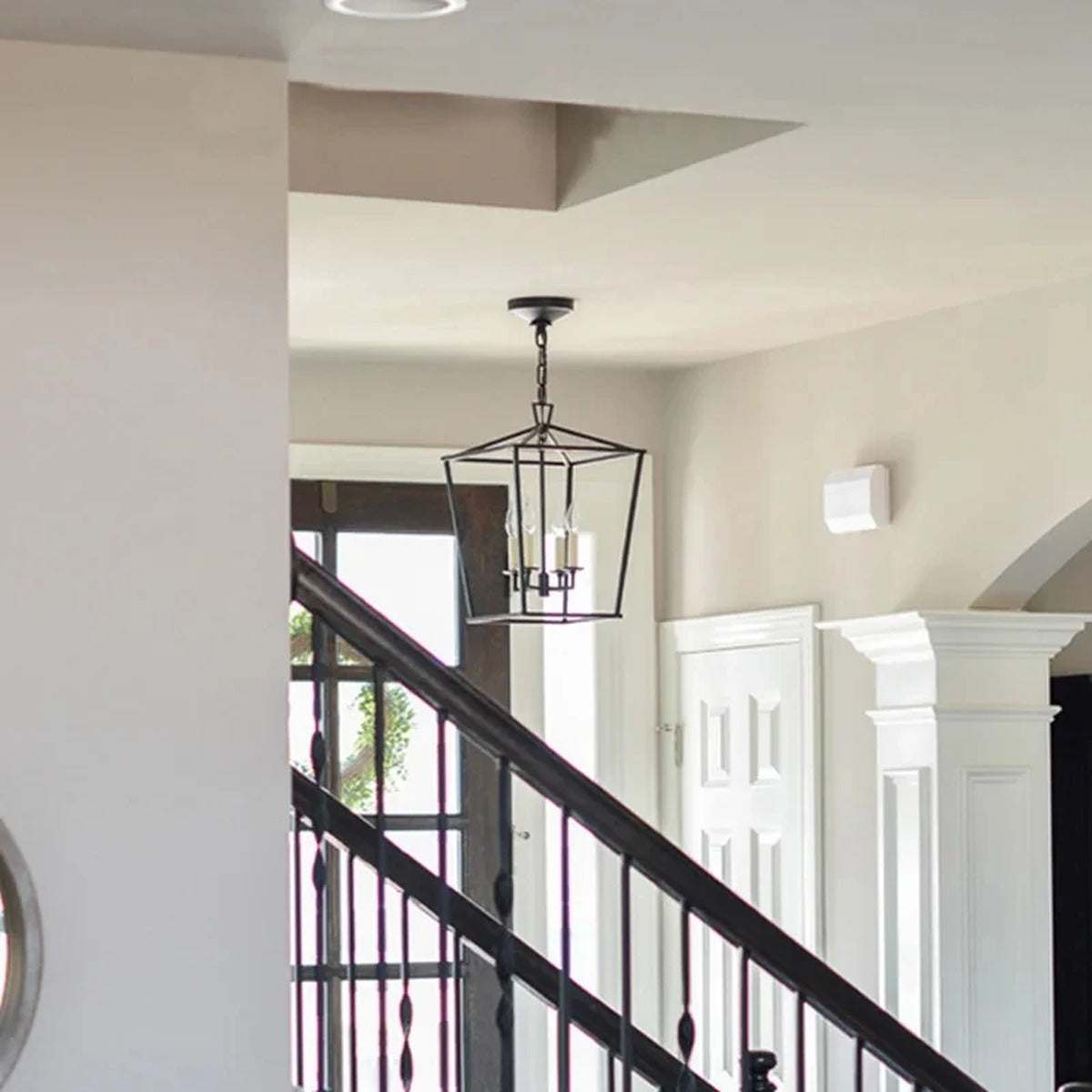 Heritage Lantern Cage Chandelier – Daelston – Product Detail 5