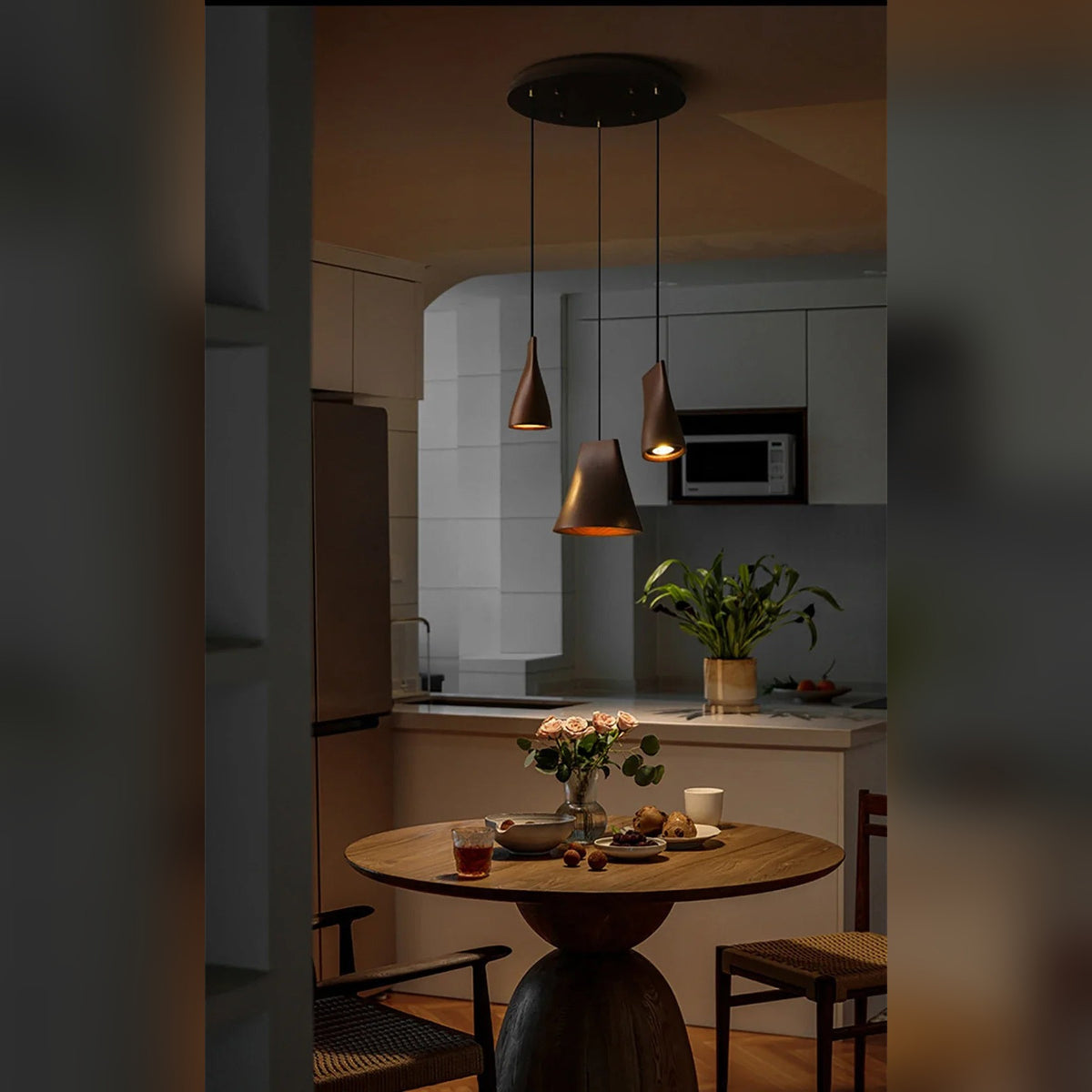 Yaelrix light wood pendant lights, kitchen lifestyle