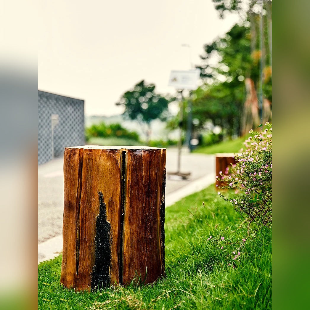 Faux-Wood Tree Stump Outdoor Landscape Light – Formeth – Garden Path Daylight