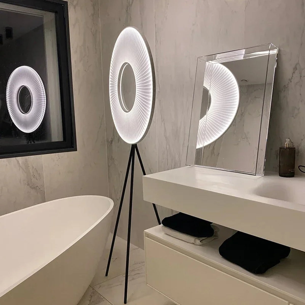 Warm Ambient Floor Lamp Laelston – Product Detail 5