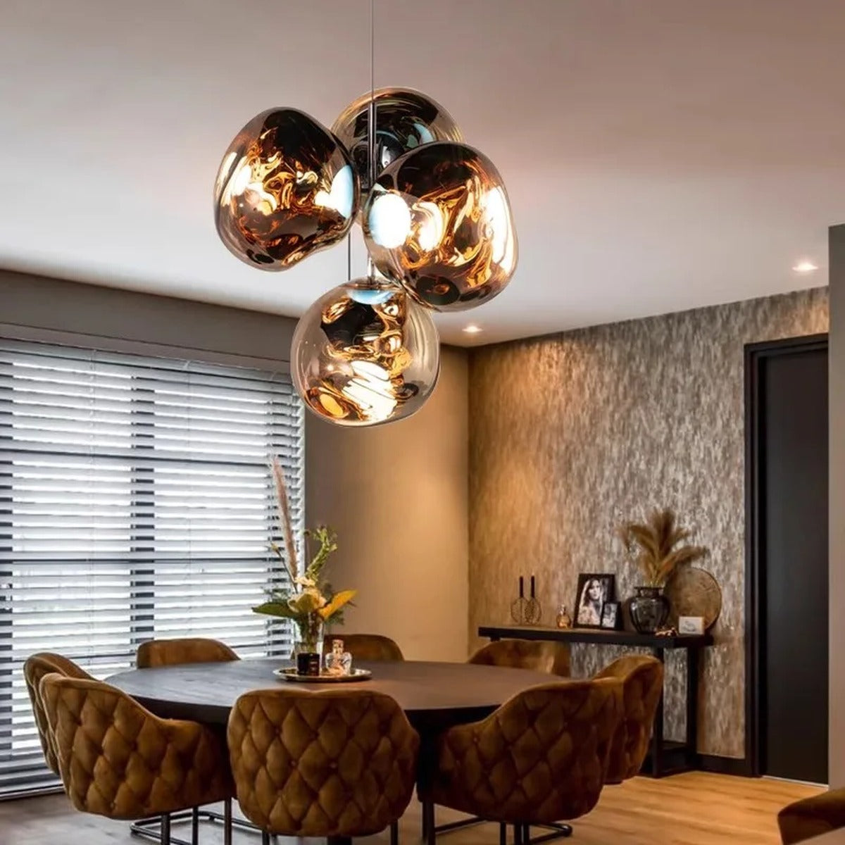 Mirror-Finish Melt Cluster Chandelier Convera – Lifestyle View 4