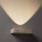 Minimalist Wall Sconce Luxara — view 3