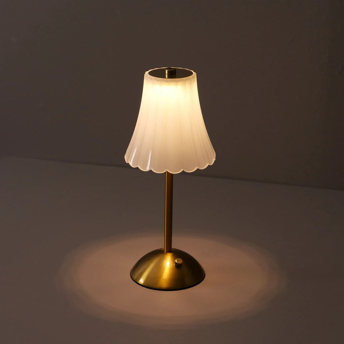 Fluted Glass Rod Shade Cordless Table Lamp – Fevorn – Product Detail 7