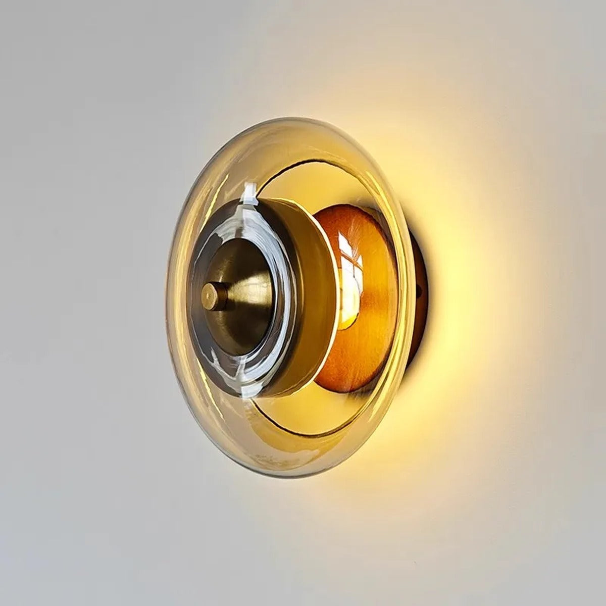 Postmodern Blown Glass Wall Sconce Garleth — Amber Glass detail
