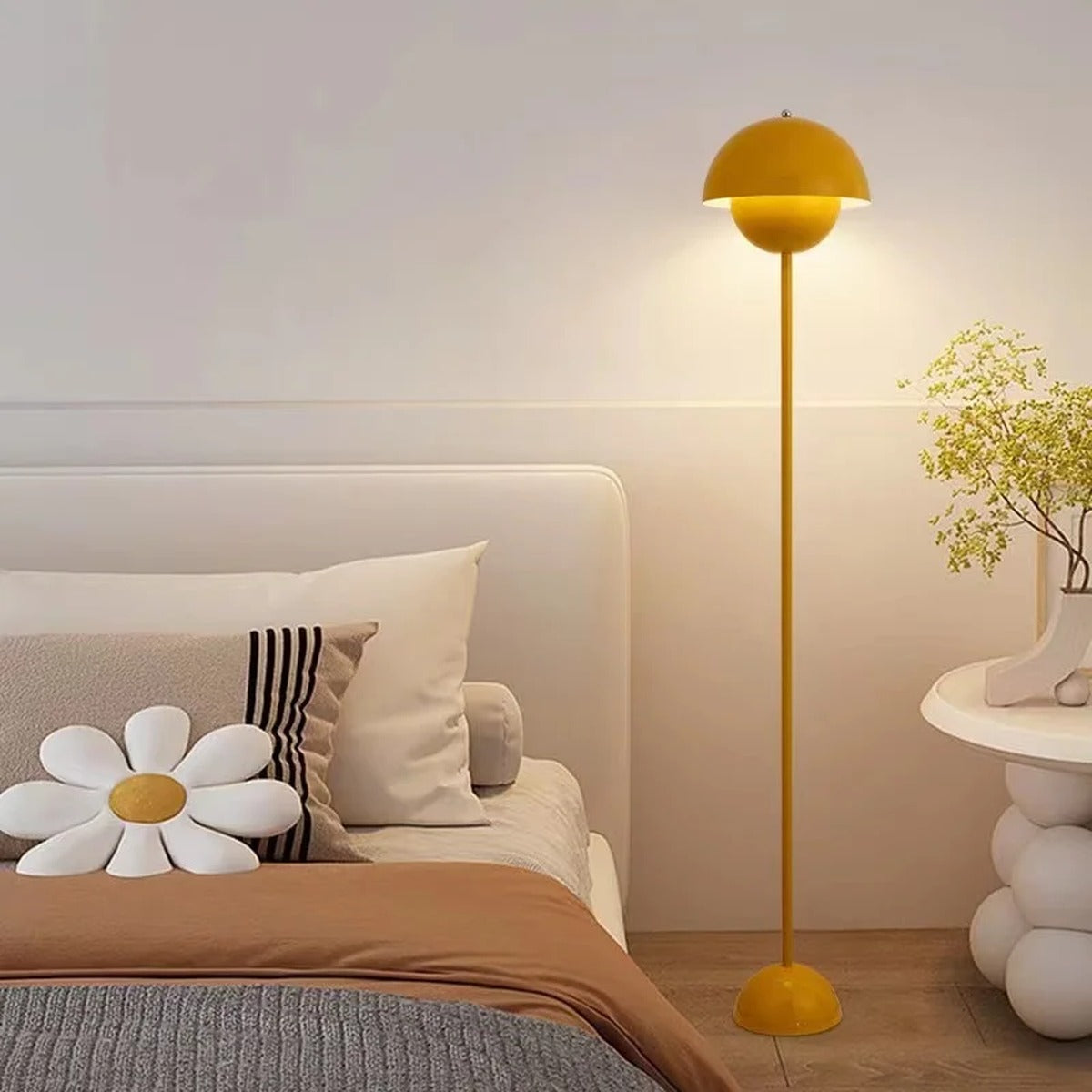 Half-Dome Flowerpot Metal Floor Lamp – Fungari – Lifestyle View 4