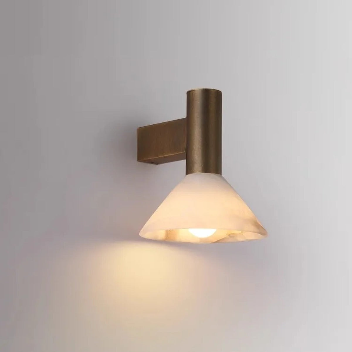 Alabaster Wall Sconce Yelora — view 4