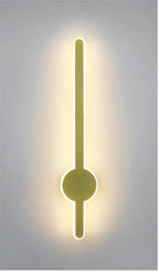Minimalist Linear LED Wall Sconce – Rvrix – Hammer Style, Gold Finish