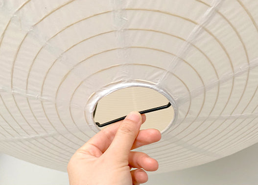Mwaelinth paper globe pendant light – E27 socket installation detail