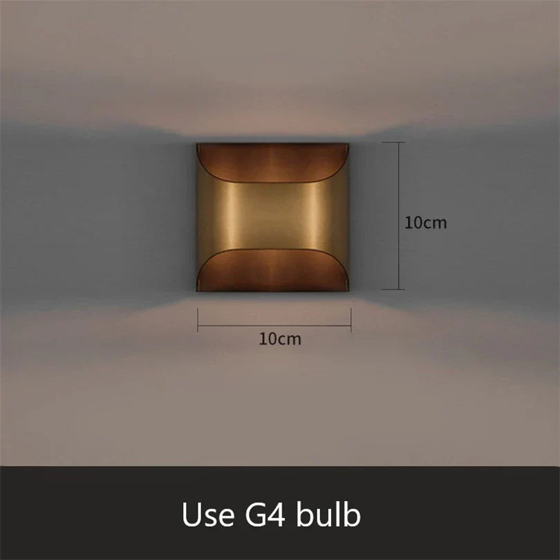 Hand-Finished Copper Wall Sconce Firmorn – Lifestyle View 2