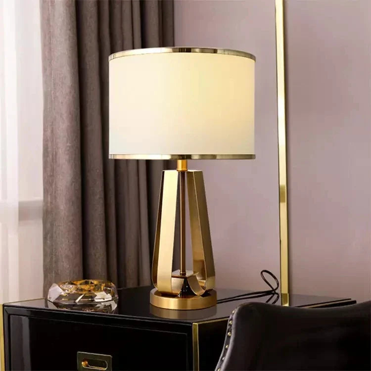Minimalist Premium Designer Bedside Lamp Solenne – Hero Shot
