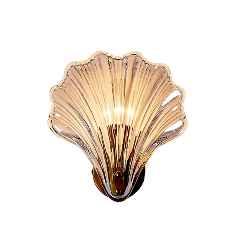 Diamond-Cut Glass Shell Wall Sconce Goxira – Cognac Finish