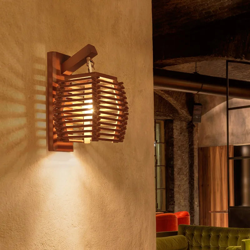 Handwoven Rattan Wall Sconce Galvon – Product Detail 6
