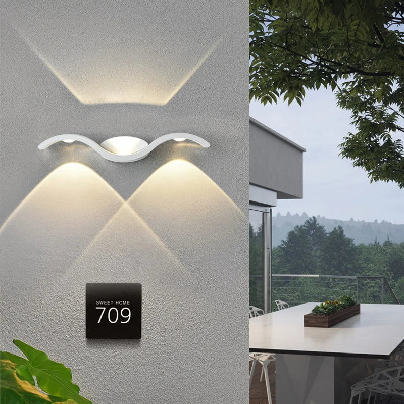 Sculptural Wave Aluminum Wall Sconce Thelvion – Product Detail 5