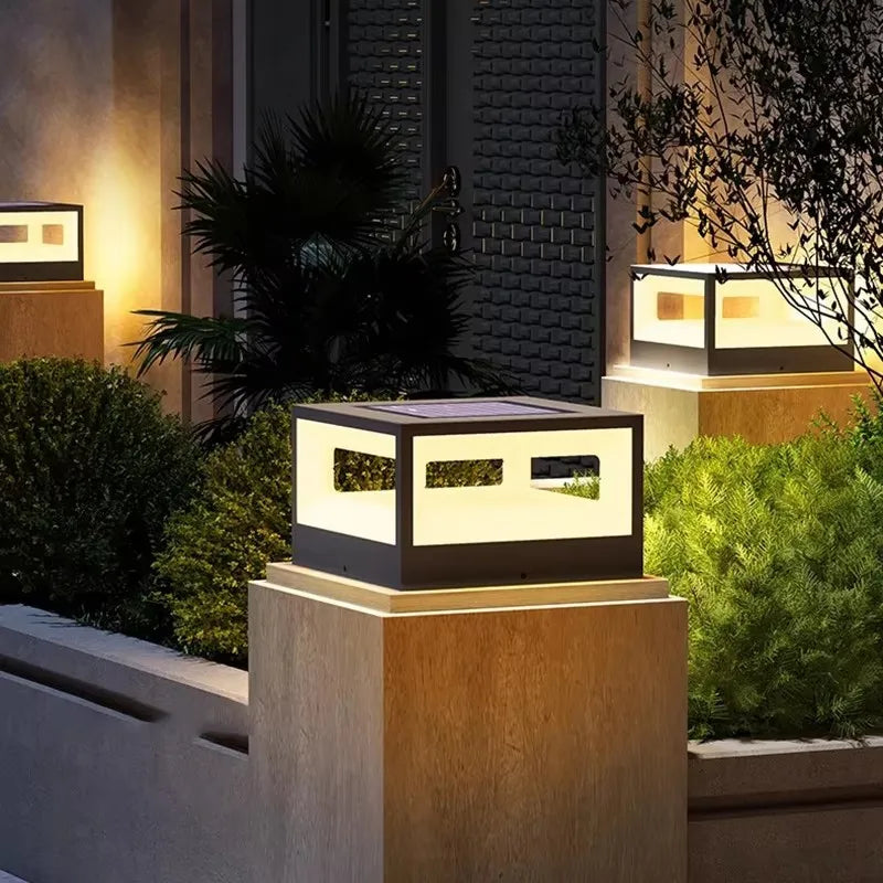 Outdoor Steel Solar Light Eolon