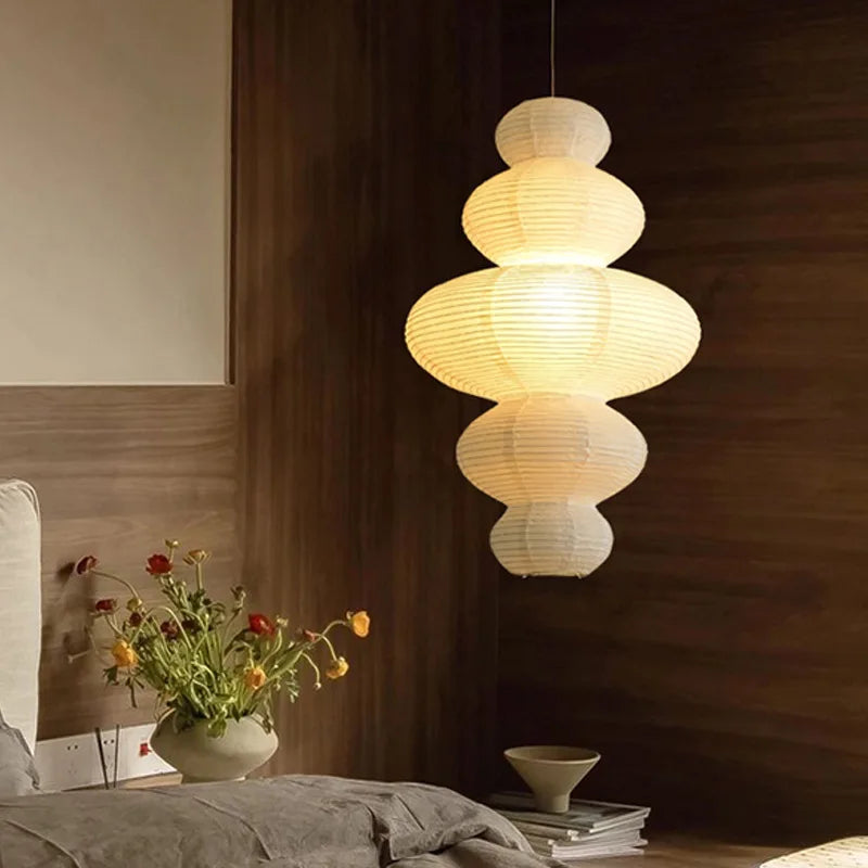 Soft Sculpted Metal Pendant Light Paloria – Hero Shot