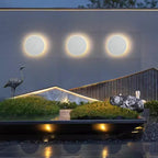 Sleek Aluminum Linear Outdoor Light Edrixon – Hero Shot