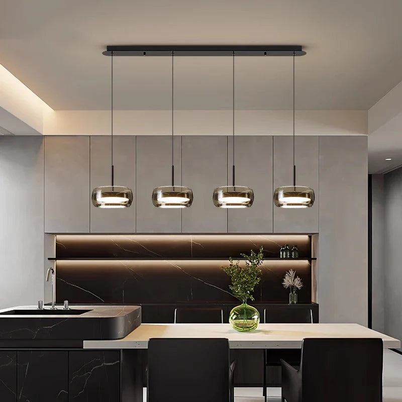 Bsaelix pendant chandelier, 4-light configuration, black finish, in a modern kitchen