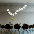 Multi-Globe Cluster Chandelier Wvaelindra – Hero Shot