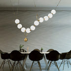 Multi-Globe Cluster Chandelier Wvaelindra – Hero Shot