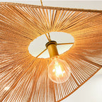 Hand-Woven Rope Asymmetric Pendant Light Calveno – Woven Detail Close-Up