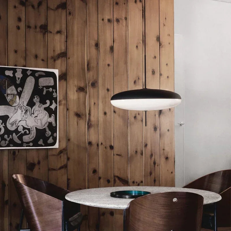 Sculptural Floating Acrylic Pendant Novaelia – Hero Shot