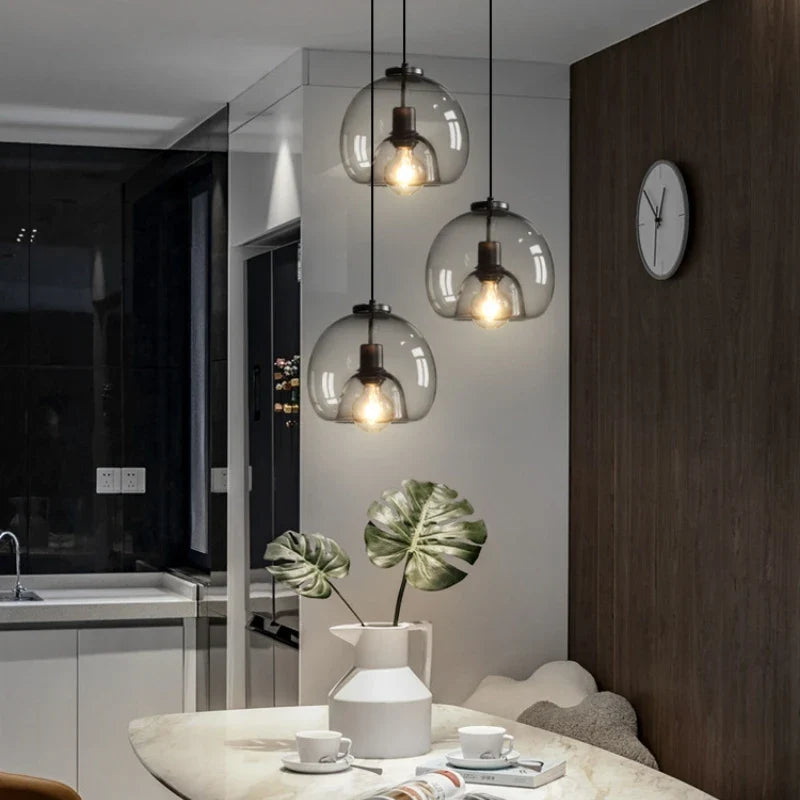 Pwaeloria pendant light — scene 2