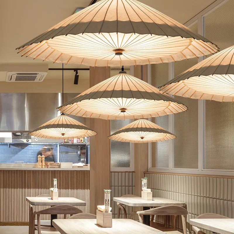 Janvoria pendant light — scene 3