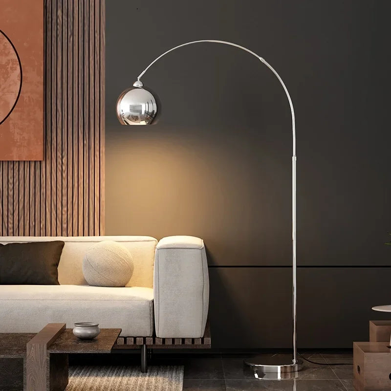 Sculptural Arc Floor Lamp Elaro – Chrome, Living Room