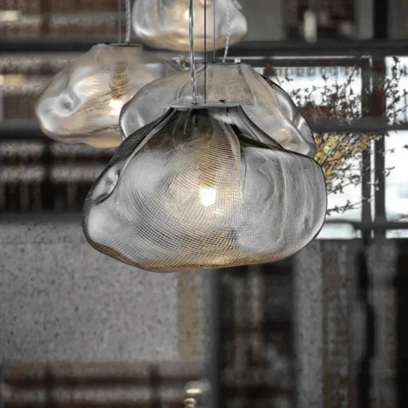 Ezaelvix pendant light — scene 3