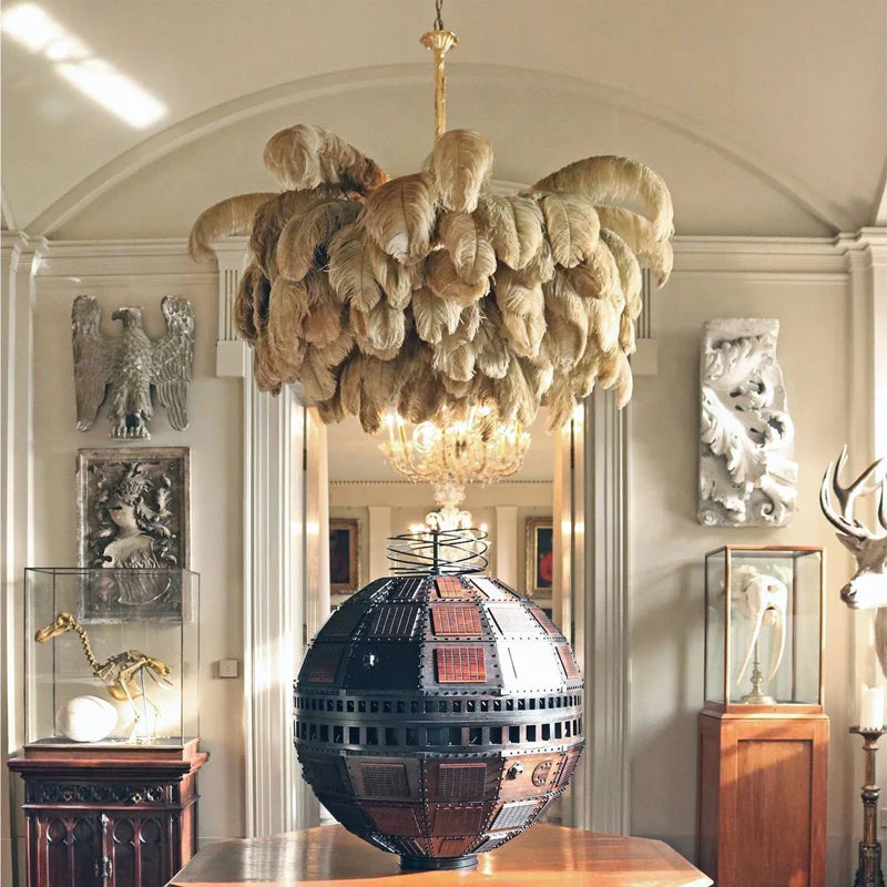 Nordic Feather Metal Pendant Light Vorixa – Lifestyle View 3