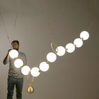 Multi-Globe Cluster Chandelier Wvaelindra – Lifestyle View 2