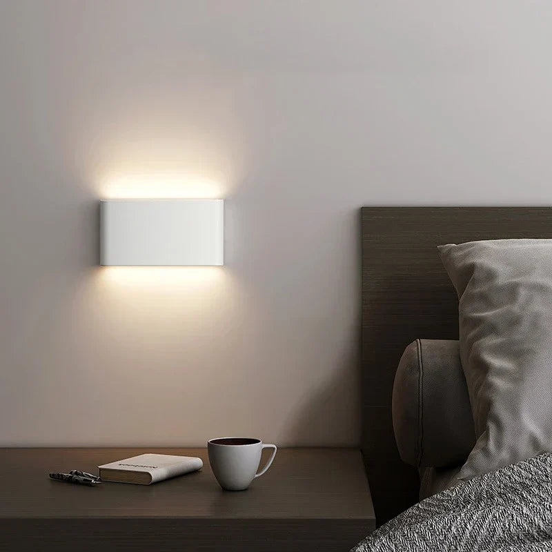 Sleek Linear Aluminum Wall Sconce Mondrix – Product Detail 6