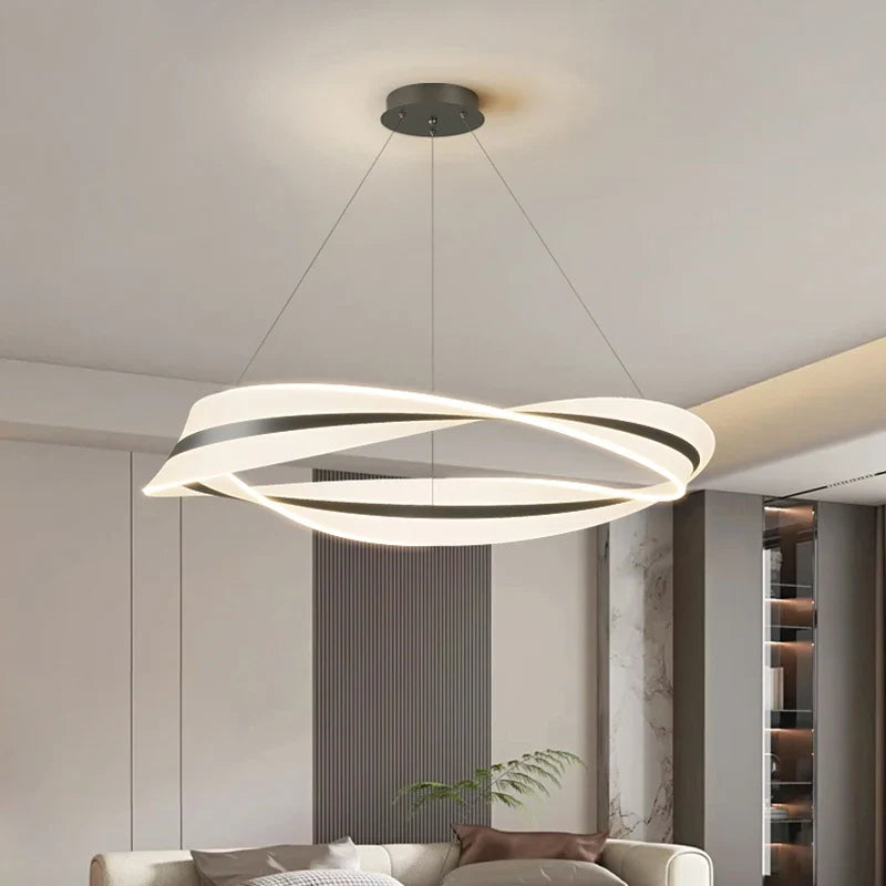 Sculptural Twisted Metal Pendant Light Cxaelindra – Hero Shot