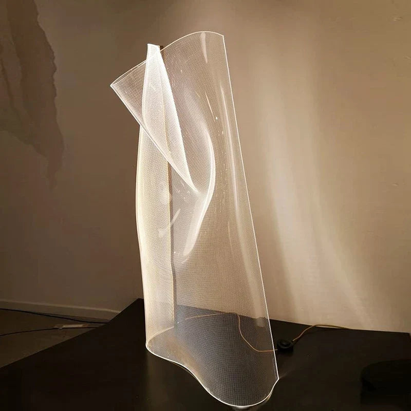 Vertical Ring Table Lamp Caron