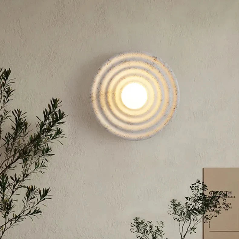 Organic Resin Wall Sconce Borelo – Hero Shot