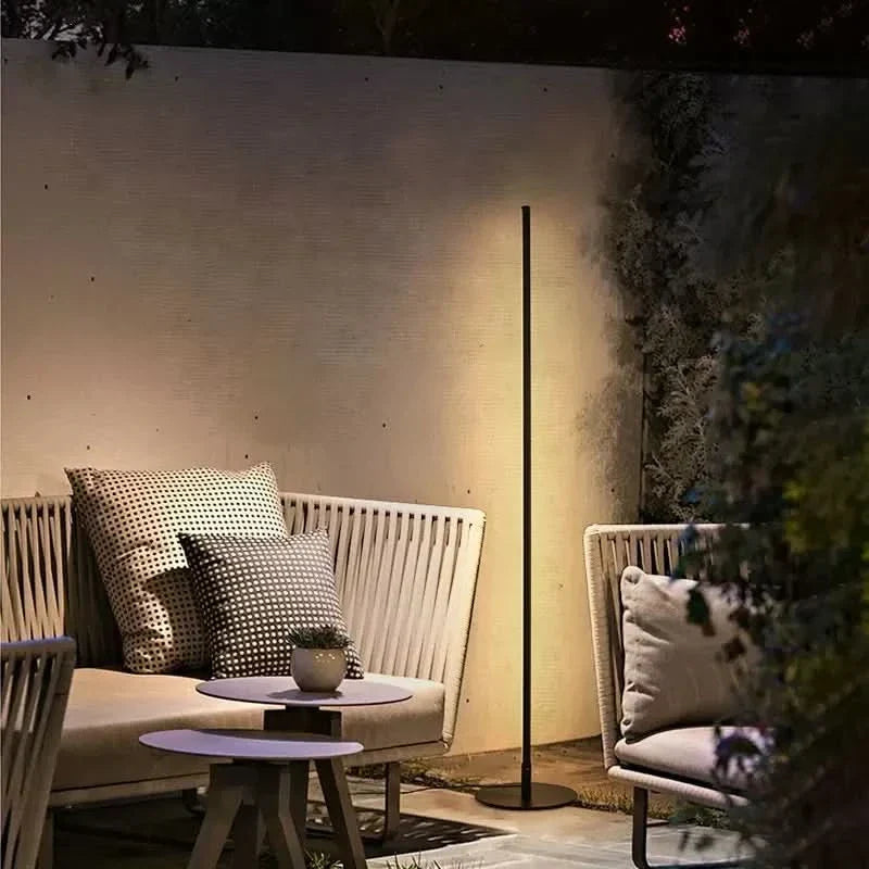 Sculptural Metal Arc Floor Lamp Nordvex – Product Detail 5