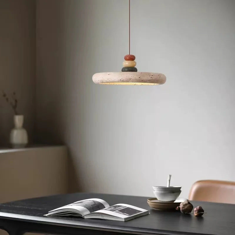 Wwaelindra pendant light — scene 3