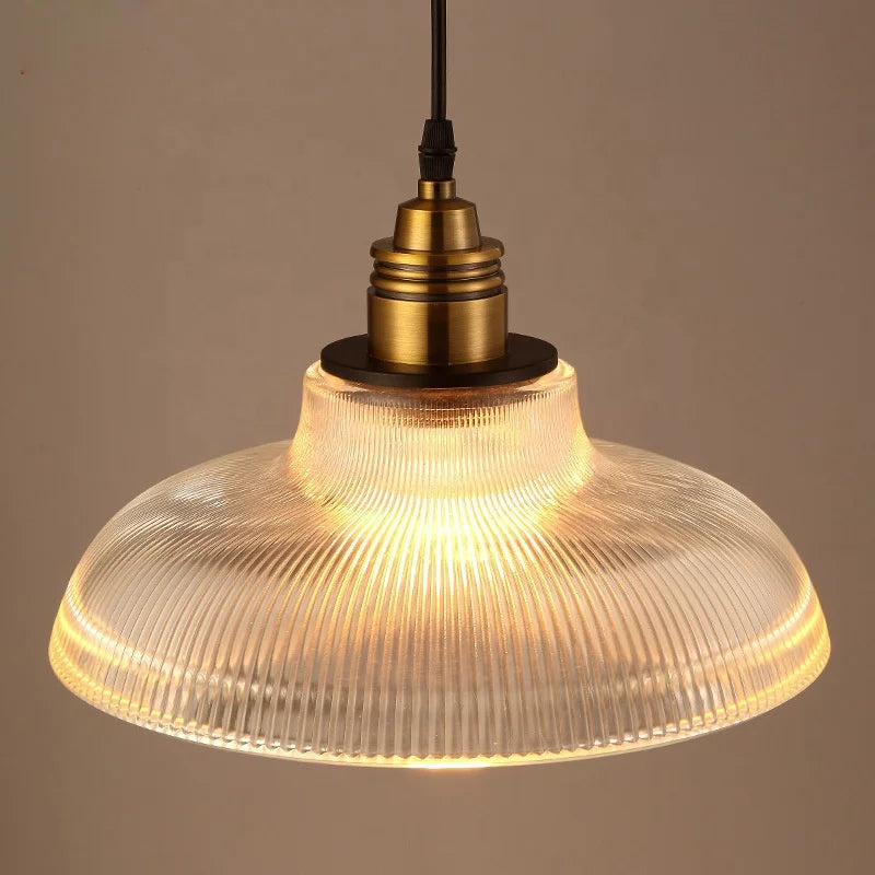 Clustered Globe Metal Pendant Light Saldrix – Lifestyle View 3