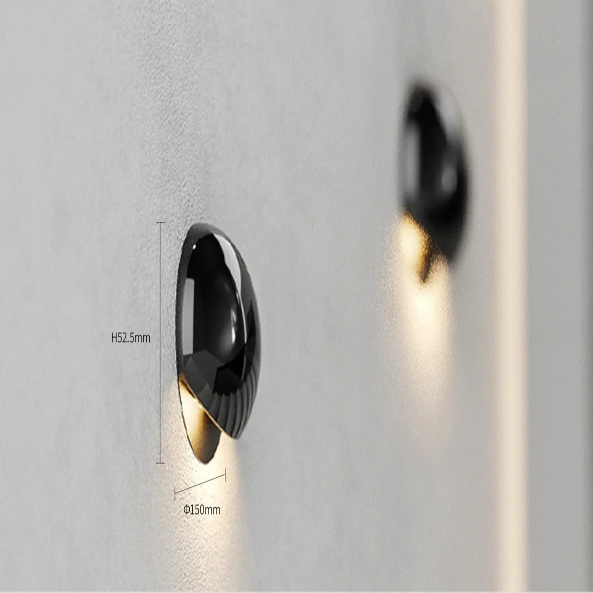 Brivex directional wall sconce, Gloss Black finish, dimensions O150 x H52.5mm