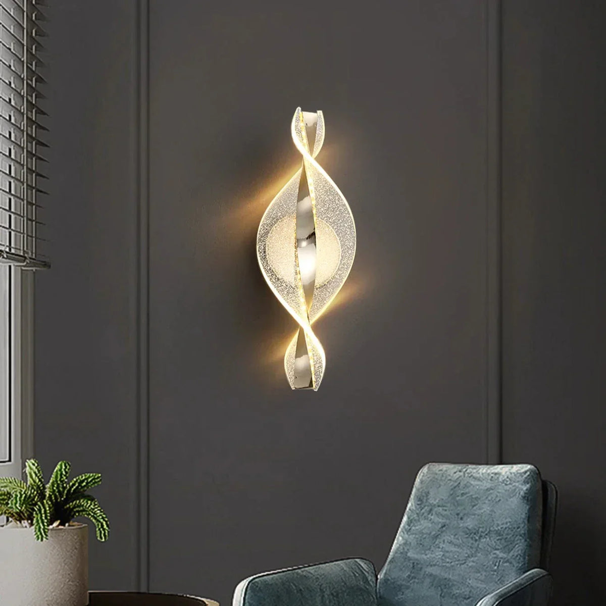 Organic Acrylic Cloud Wall Sconce Binora – Product Detail 7