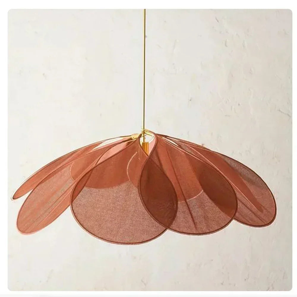 Uzaelvin – Cinnamon fabric petal pendant light