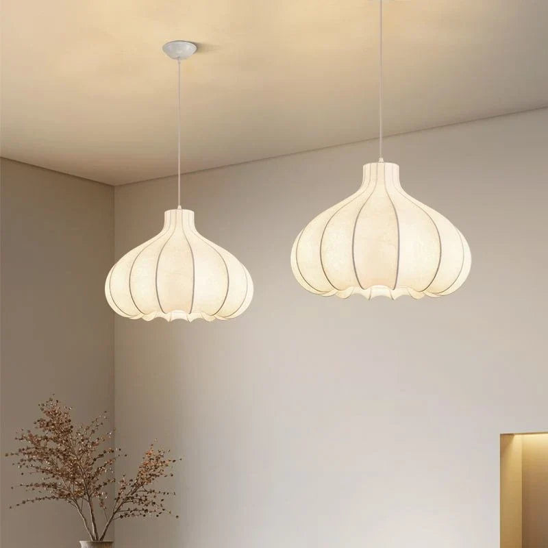 Layered Silk Disc Pendant Light Salivorn – Hero Shot